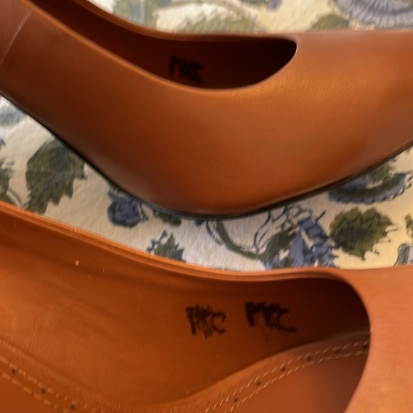 Brooks Brothers Saddle Tan Point Toe Chunky Women’s Heels Size 10 - Picture 10 of 11